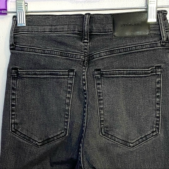 Everlane Denim Washed Black Frayed Ankle High Rise - Picture 5 of 8